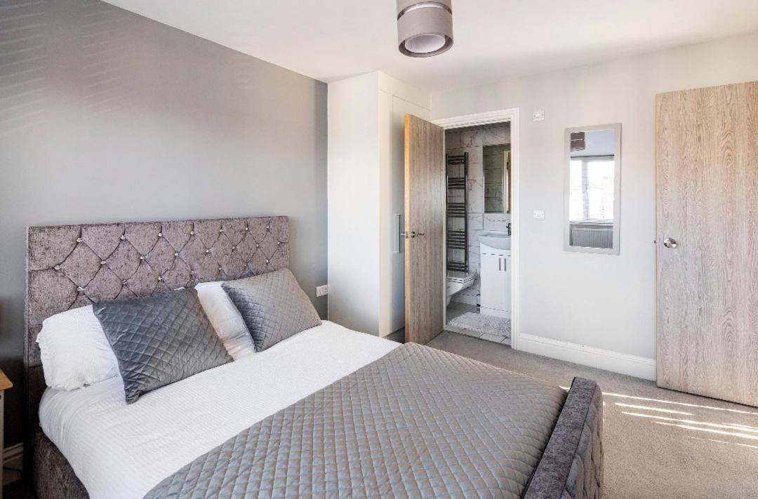 Luxury House 4 Ensuite Bedrooms, Free Parking ,wifi Casa vacanze Oxford